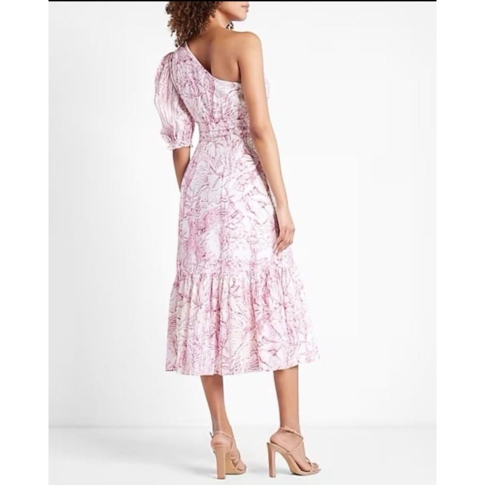 Express One Shoulder Midi Dress Womens Medium Pink White Tropical Floral Ruffle - Picture 2 of 9